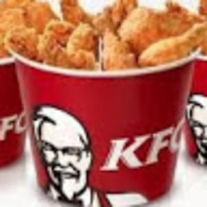 Meet your Posher, Chloe